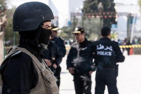 أمنيون تونسيون يحذرون من رحلات شباب