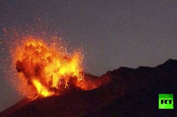 بركان ساكووراجيما باليابان يثور مجددا (