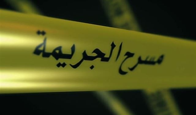 اكتشف وجود عشيق زوجته في منزله..